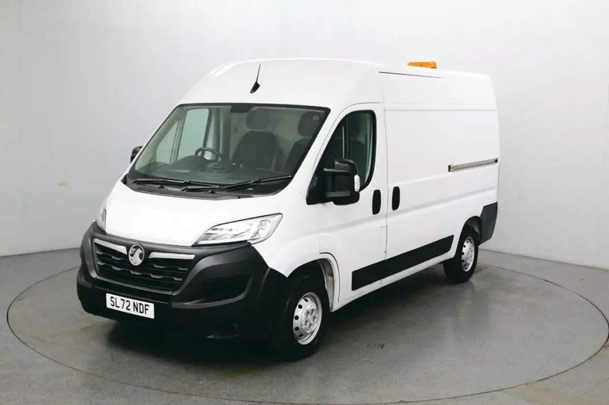2022-vauxhall-movano-22cdti-l2-h2-3500-dynamic-big-0