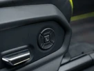 2022-lamborghini-urus-40-no-trim-small-48