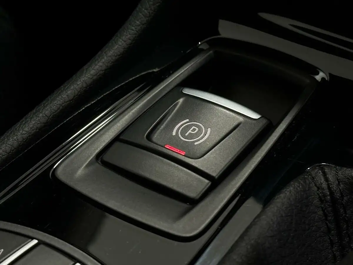 2020-bmw-2-series-15td-216d-se-gran-big-19