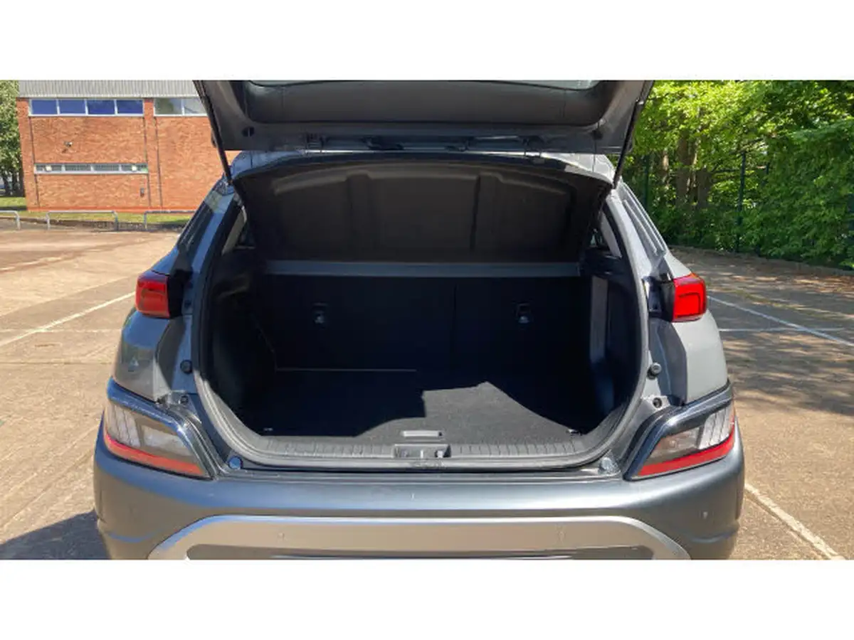 2022-hyundai-kona-16-gdi-premium-big-3