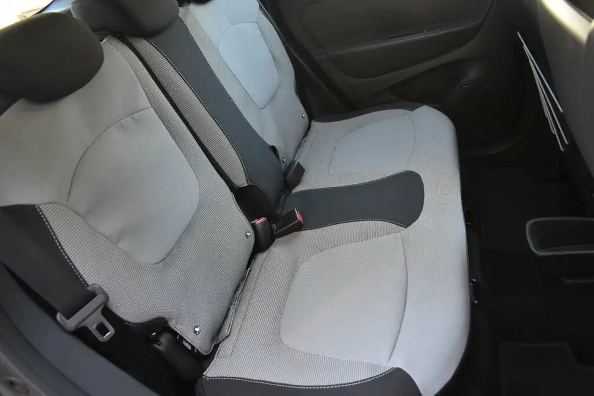 2015-renault-captur-09-dynamique-big-12