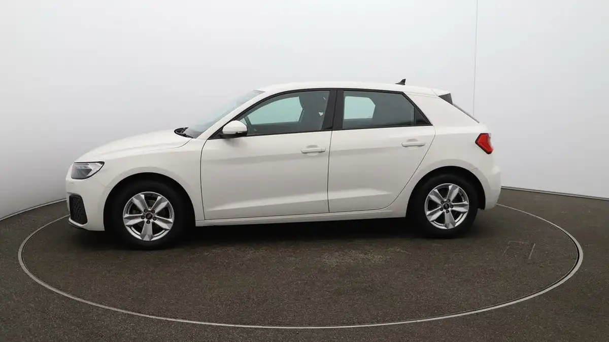 2022-audi-a1-10-25-tfsi-technik-big-64