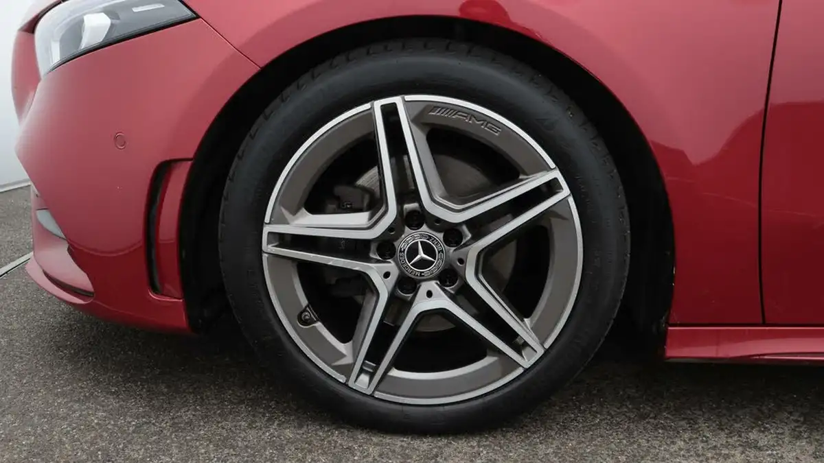 2020-mercedes-benz-a-class-13-a200-amg-line-executive-hatchback-5d-7g-dct-big-18