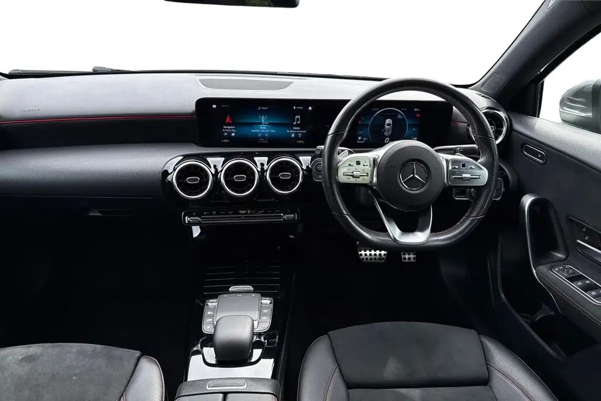 2021-mercedes-benz-a-class-13-a180-amg-line-executive-hatchback-5d-7g-dct-big-17
