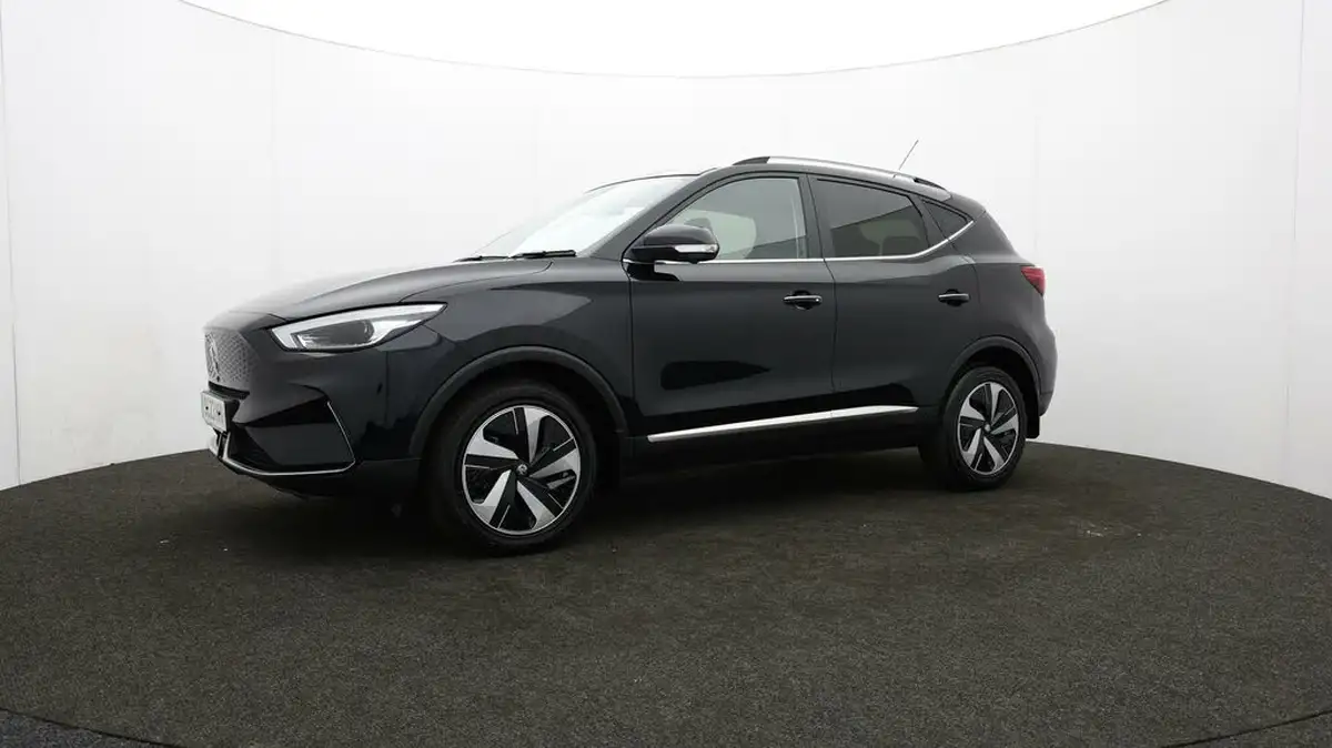 2023-mg-zs-suv-e-trophy-connect-ev-156ps-long-range-big-56