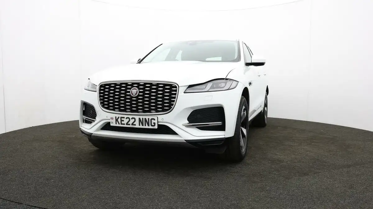 2022-jaguar-f-pace-20-d200-s-big-53