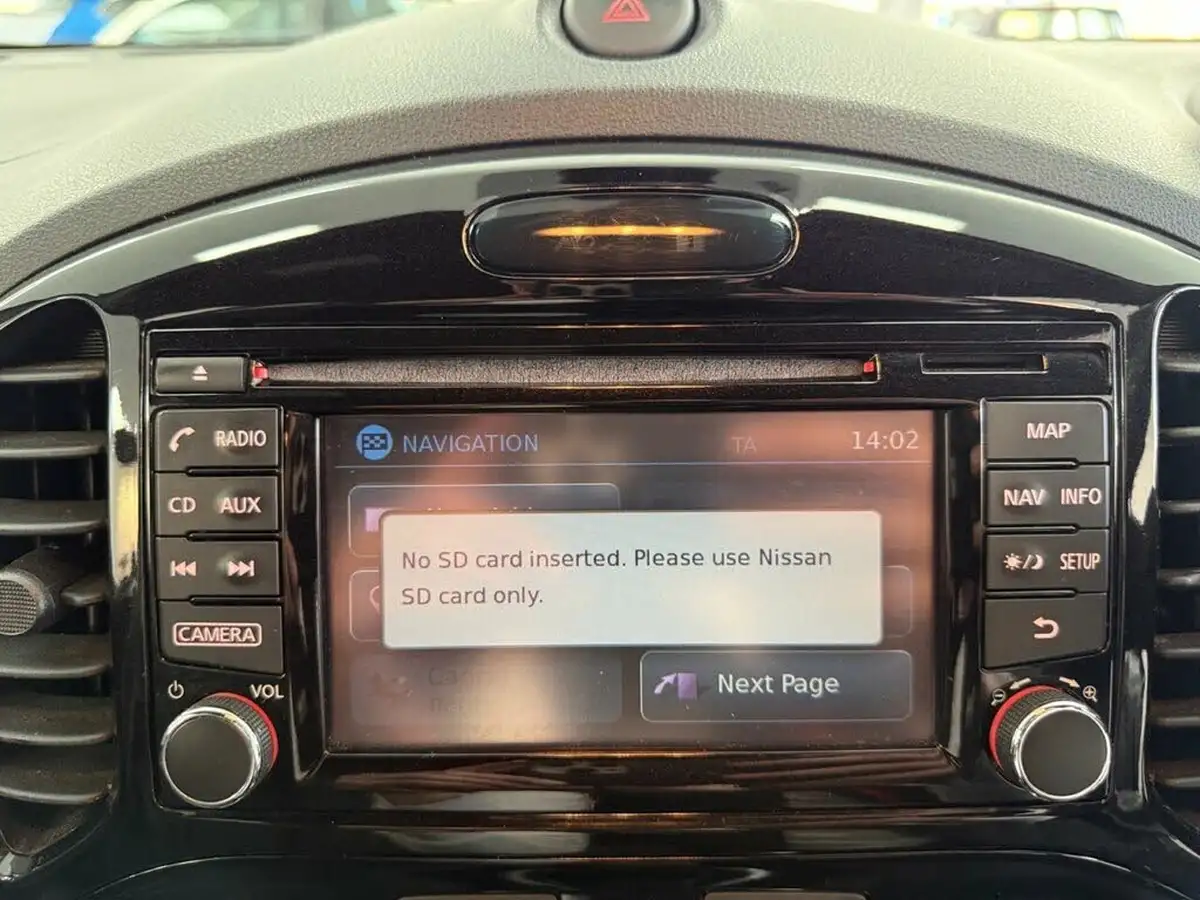 2018-nissan-juke-12-tekna-ss-big-34
