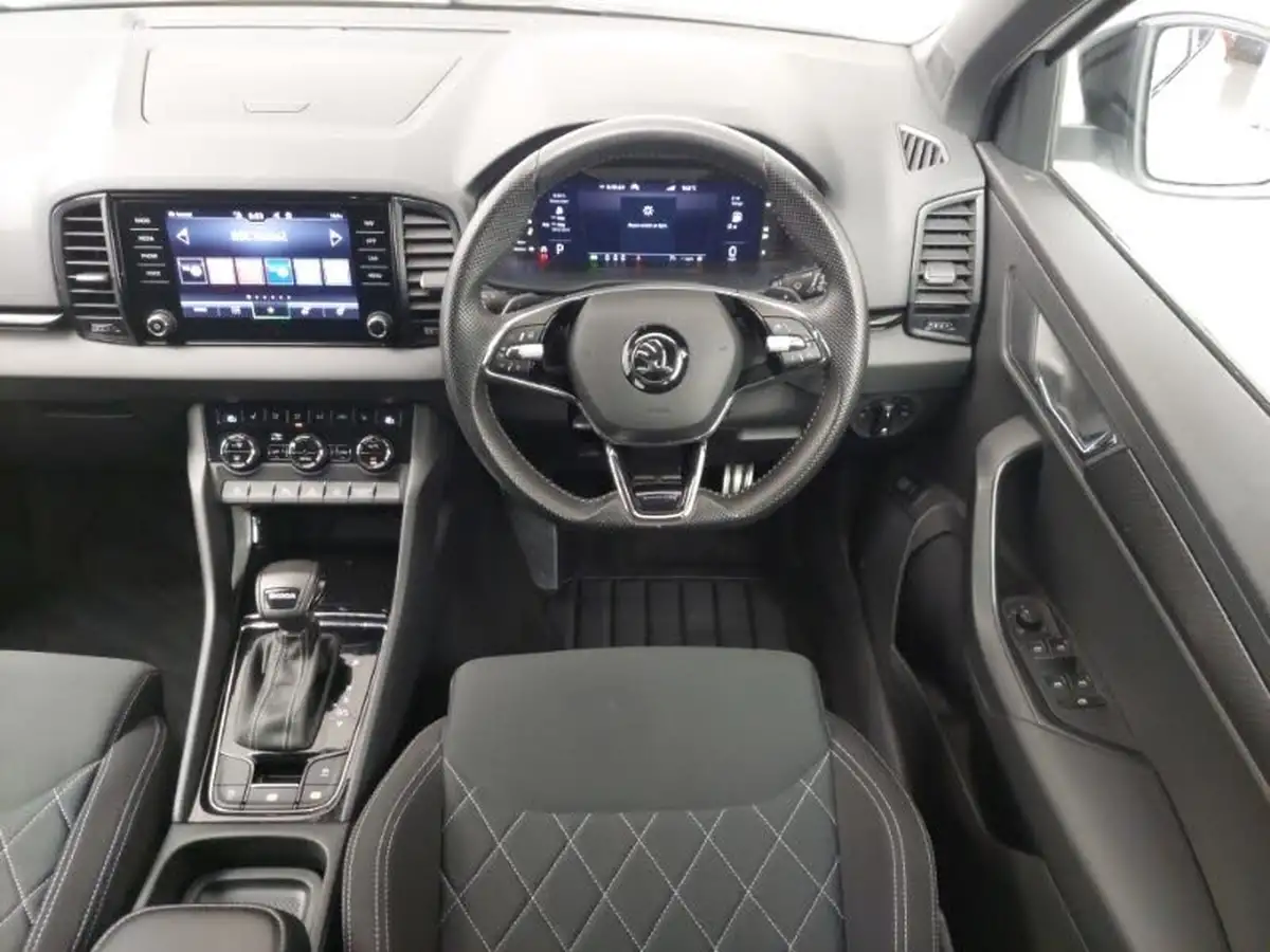 2022-skoda-karoq-15-tsi-sportline-dsg-big-6