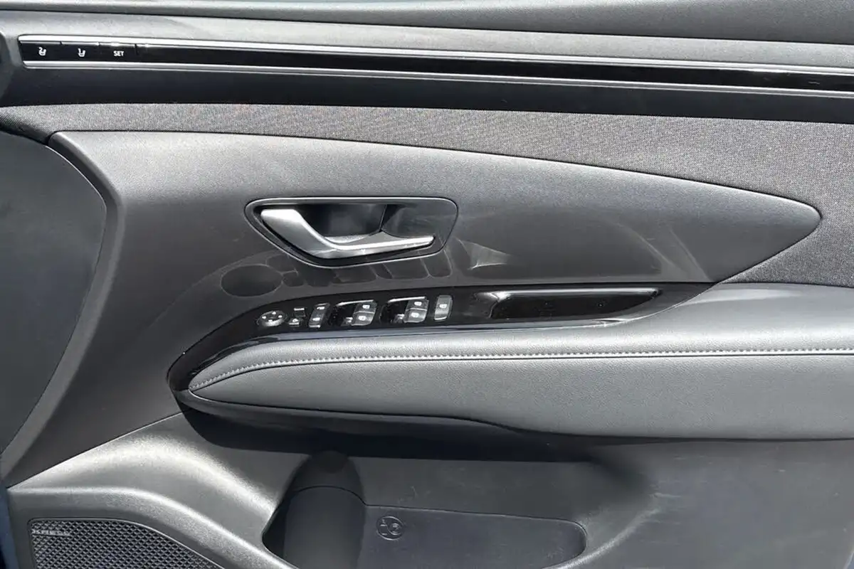 2024-hyundai-tucson-16-t-gdi-ultimate-150ps-48-volt-mhev-dct-big-20