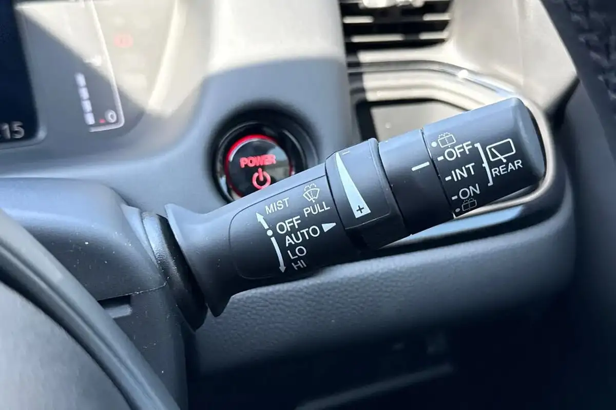 2024-honda-jazz-15-i-mmd-crosstar-advance-big-28