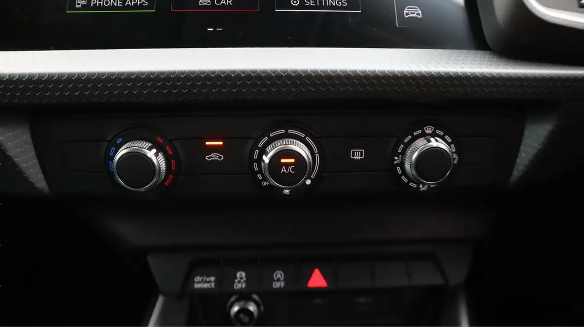 2022-audi-a1-10-30-tfsi-sport-s-tronic-big-12