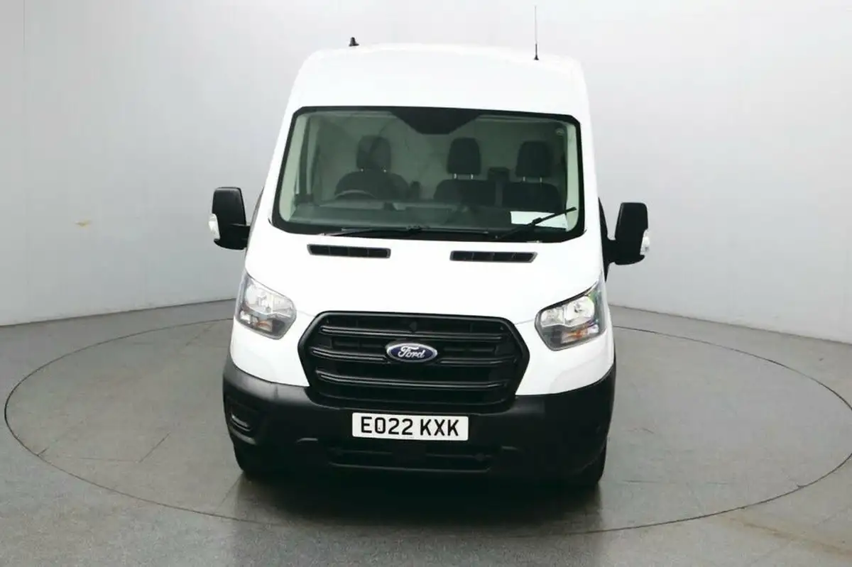 2022-ford-transit-20tdci-350-l3h2-leader-130pseu6dt-panel-van-big-9