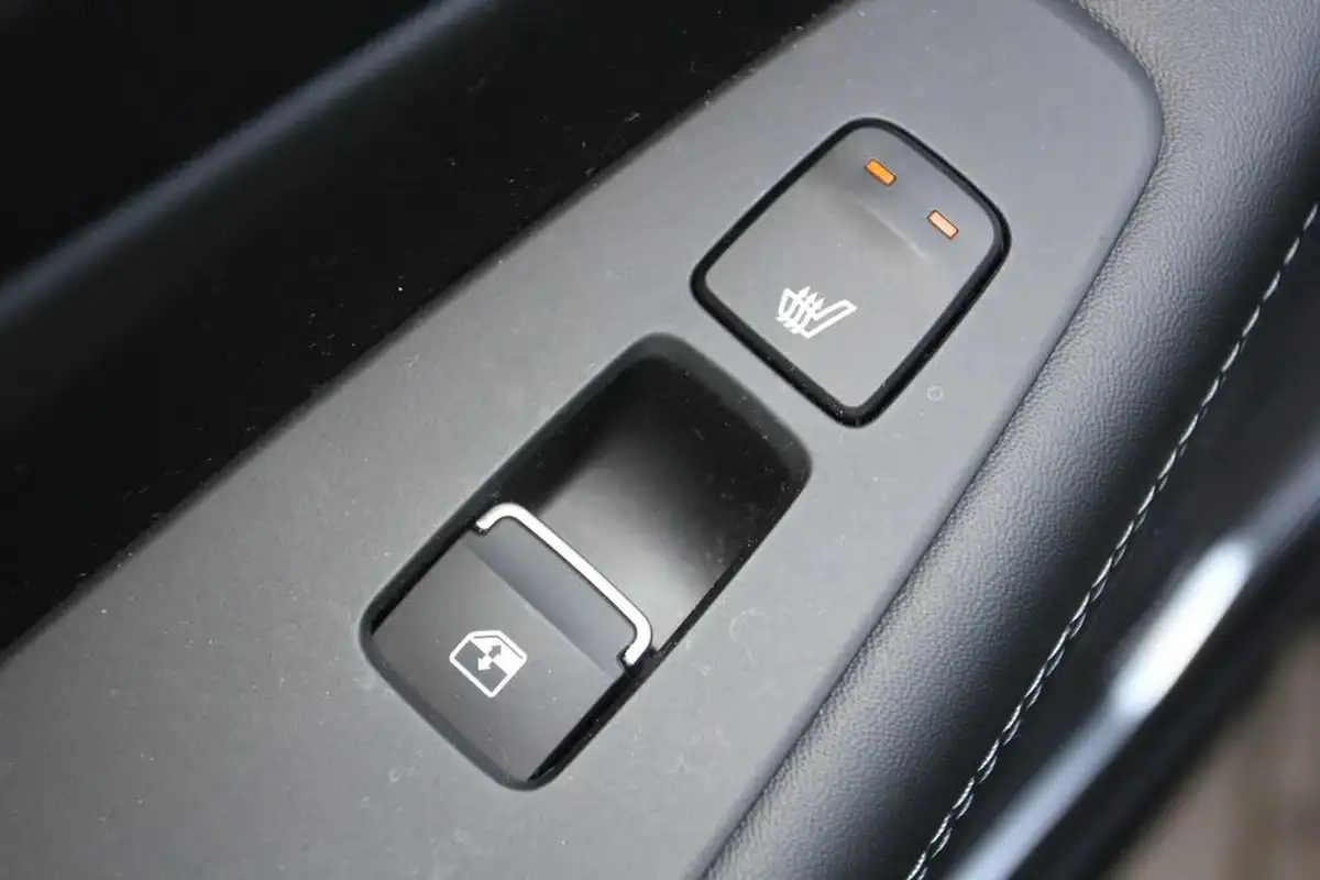 2023-hyundai-santa-fe-16-t-gdi-premium-230ps-2wd-hev-big-9