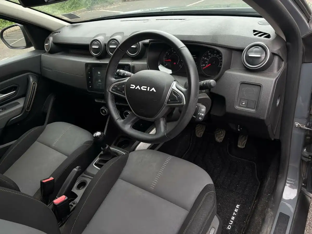 2023-dacia-duster-13-tce-extreme-130bhp-big-12
