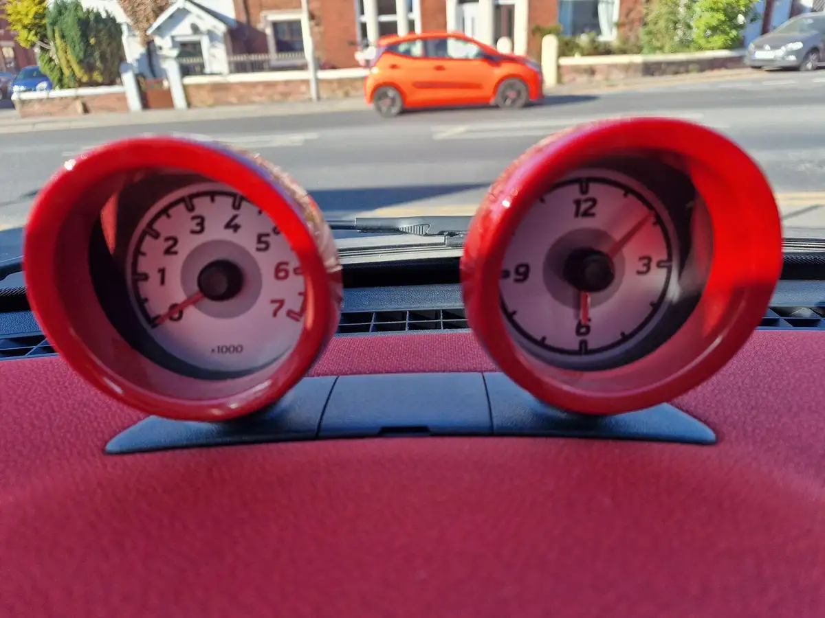 2014-smart-fortwo-10-passion-71bhp-coupe-big-13