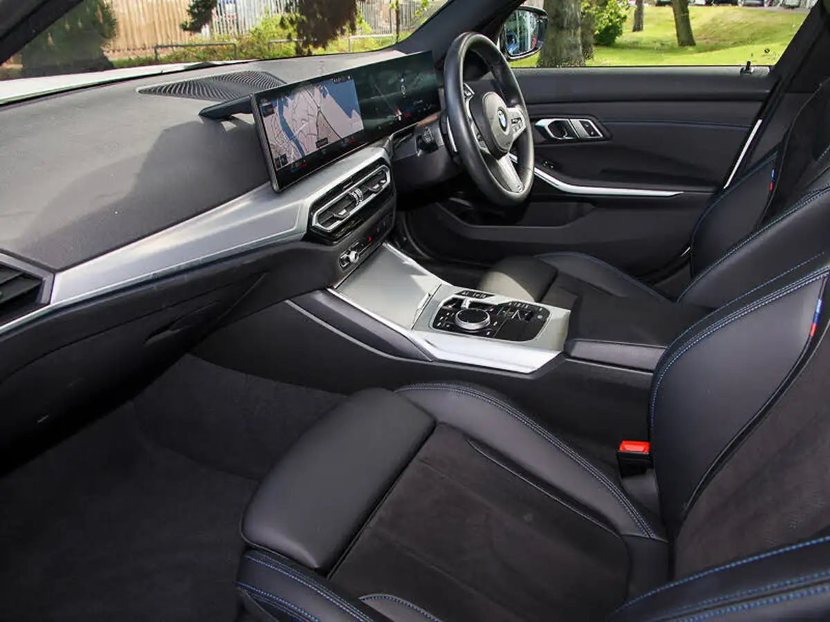 2023-bmw-3-series-20-320i-m-sport-saloon-4d-big-6