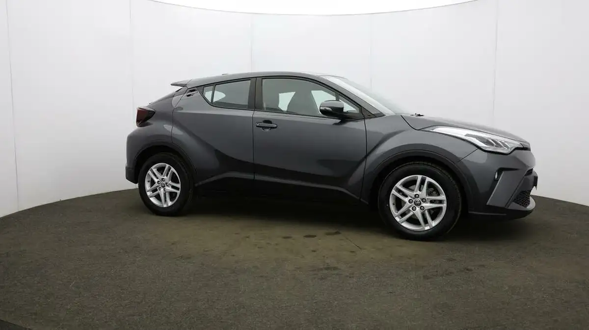 2022-toyota-c-hr-18-vvt-i-icon-big-49
