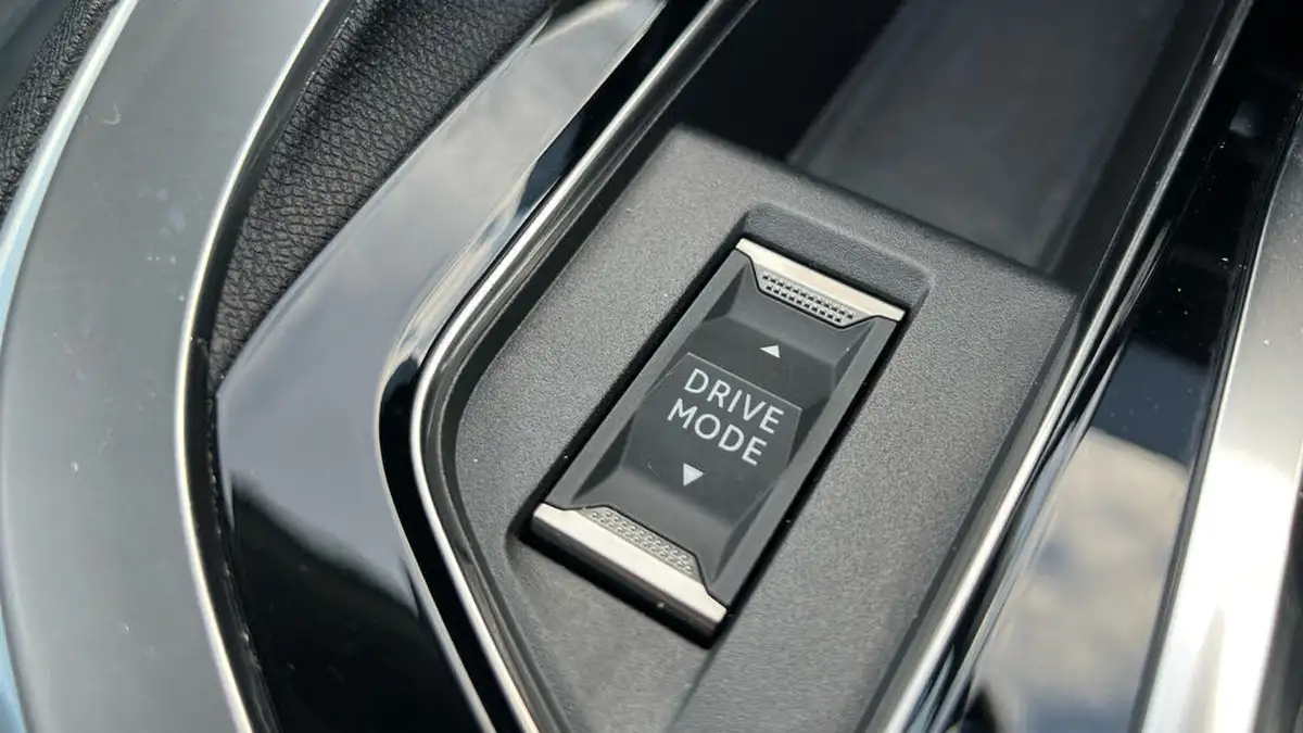 2021-peugeot-3008-suv-15-bluehdi-allure-premium-eat8-big-20