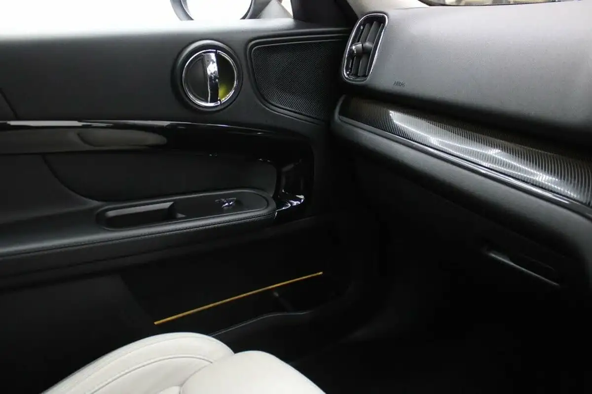2019-mini-countryman-15-cooper-exclusive-ss-big-25