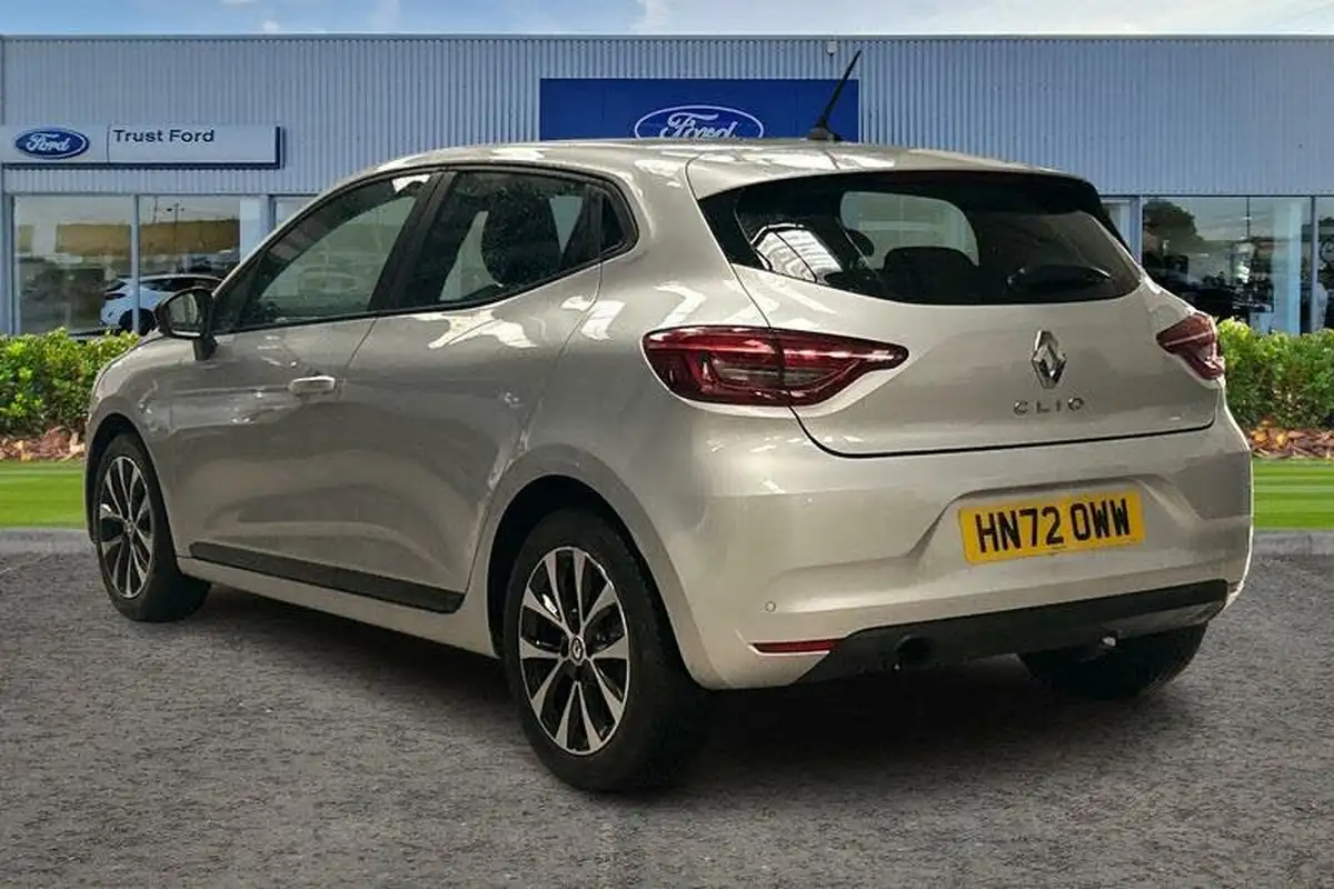 2022-renault-clio-10-tce-evolution-big-1