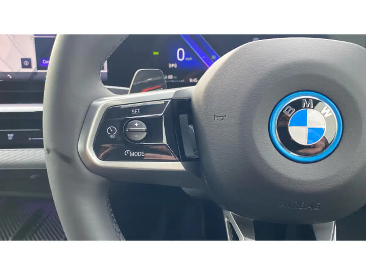 2025-bmw-5-series-20-530e-m-sport-touring-5d-big-16