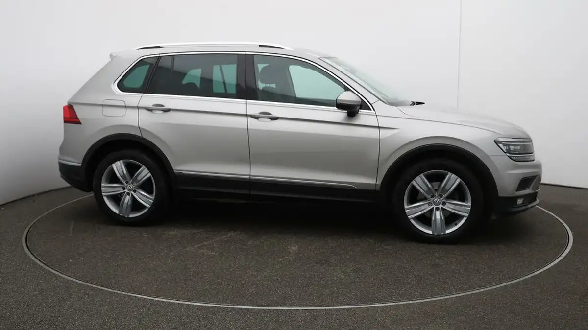 2020-volkswagen-tiguan-20tdi-sel-150ps-dsg-big-48