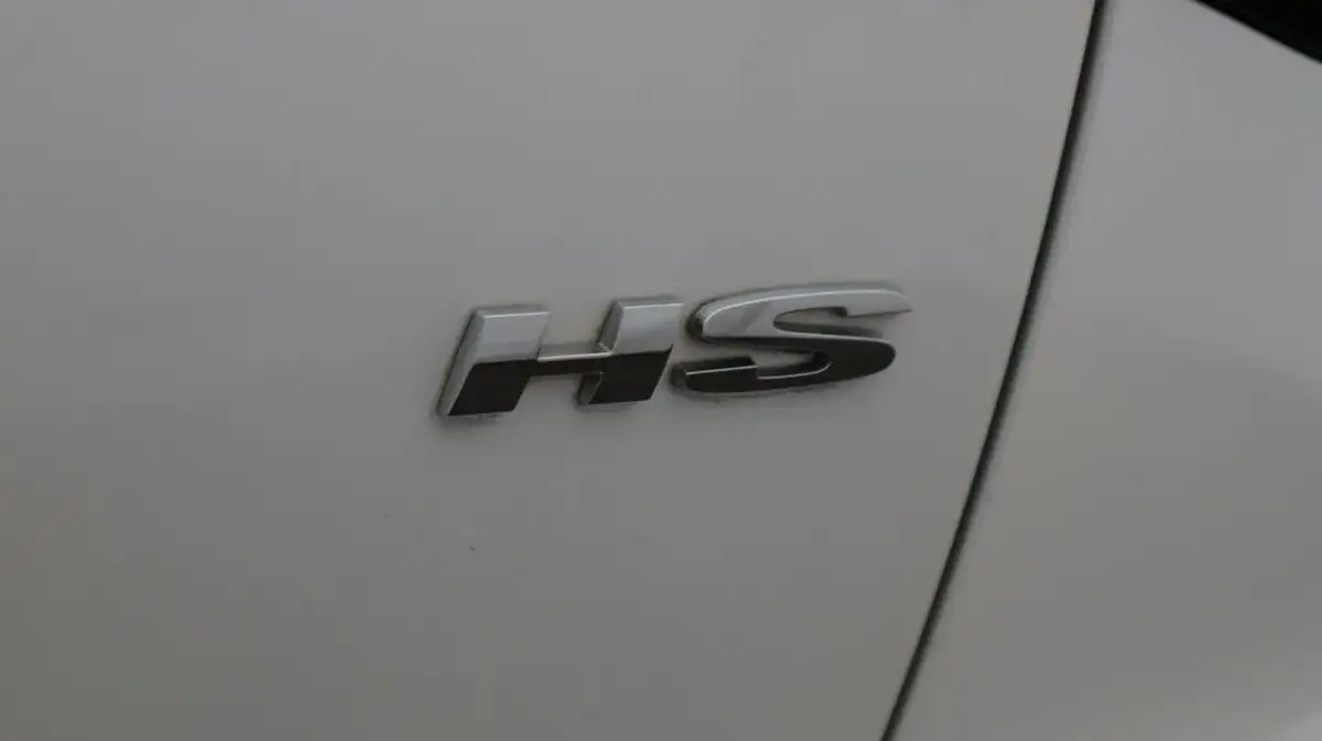 2022-mg-hs-15t-gdi-exclusive-162ps-dct-big-23