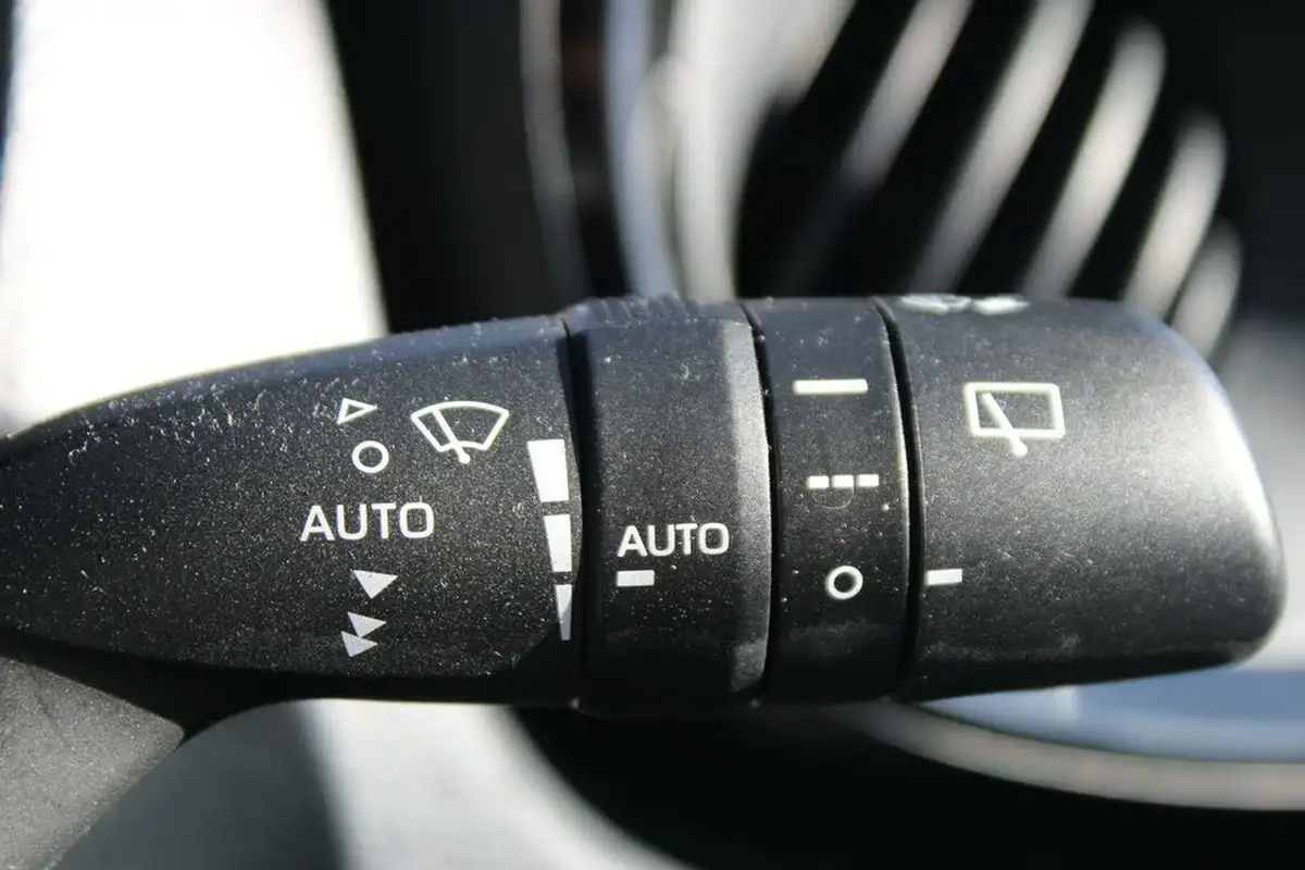 2023-toyota-aygo-x-10-vvt-i-exclusive-big-30