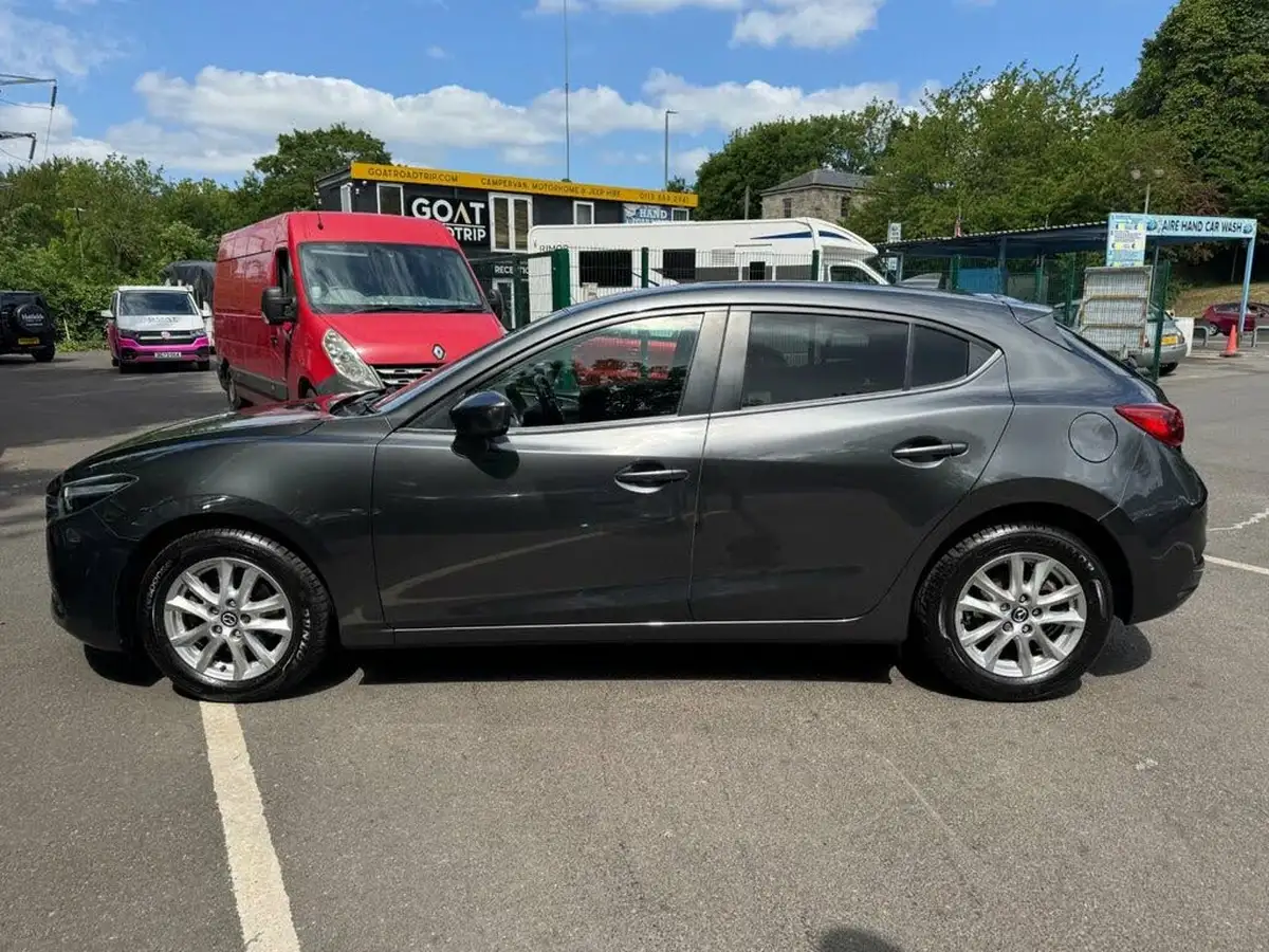 2017-mazda-mazda3-15td-se-l-nav-hatchback-5d-big-9