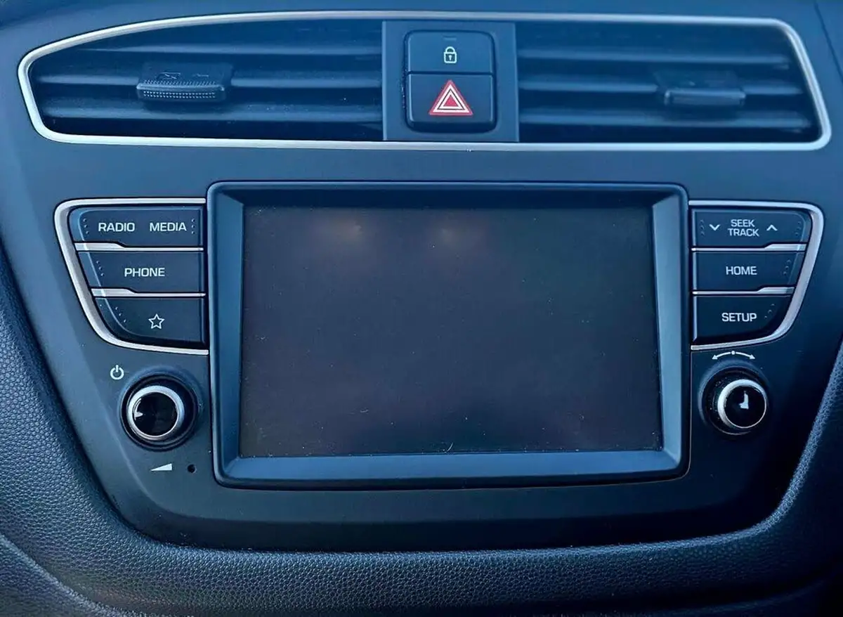 2019-hyundai-i20-12-se-mpi-hatchback-5d-big-19