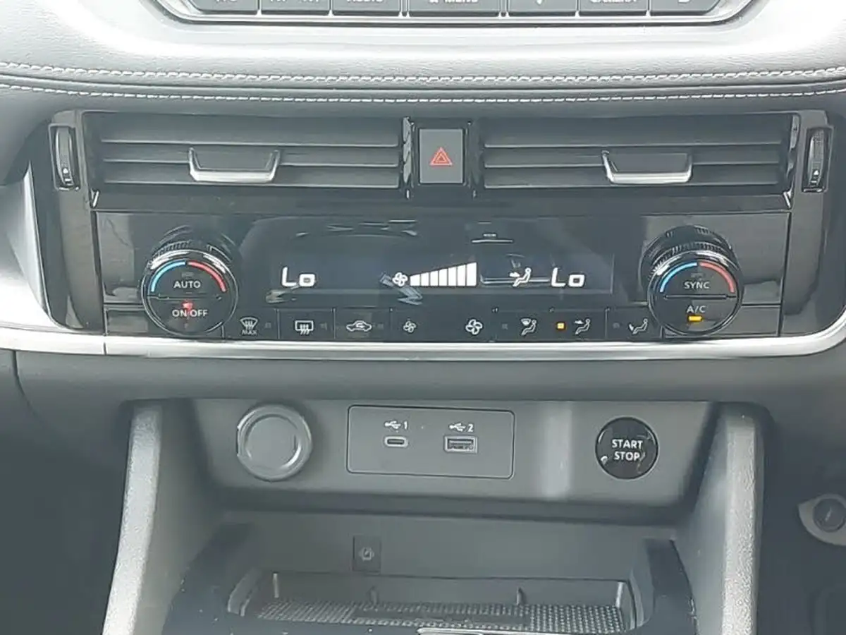 2025-nissan-x-trail-15-e-power-acenta-premium-204ps-cvt-big-12