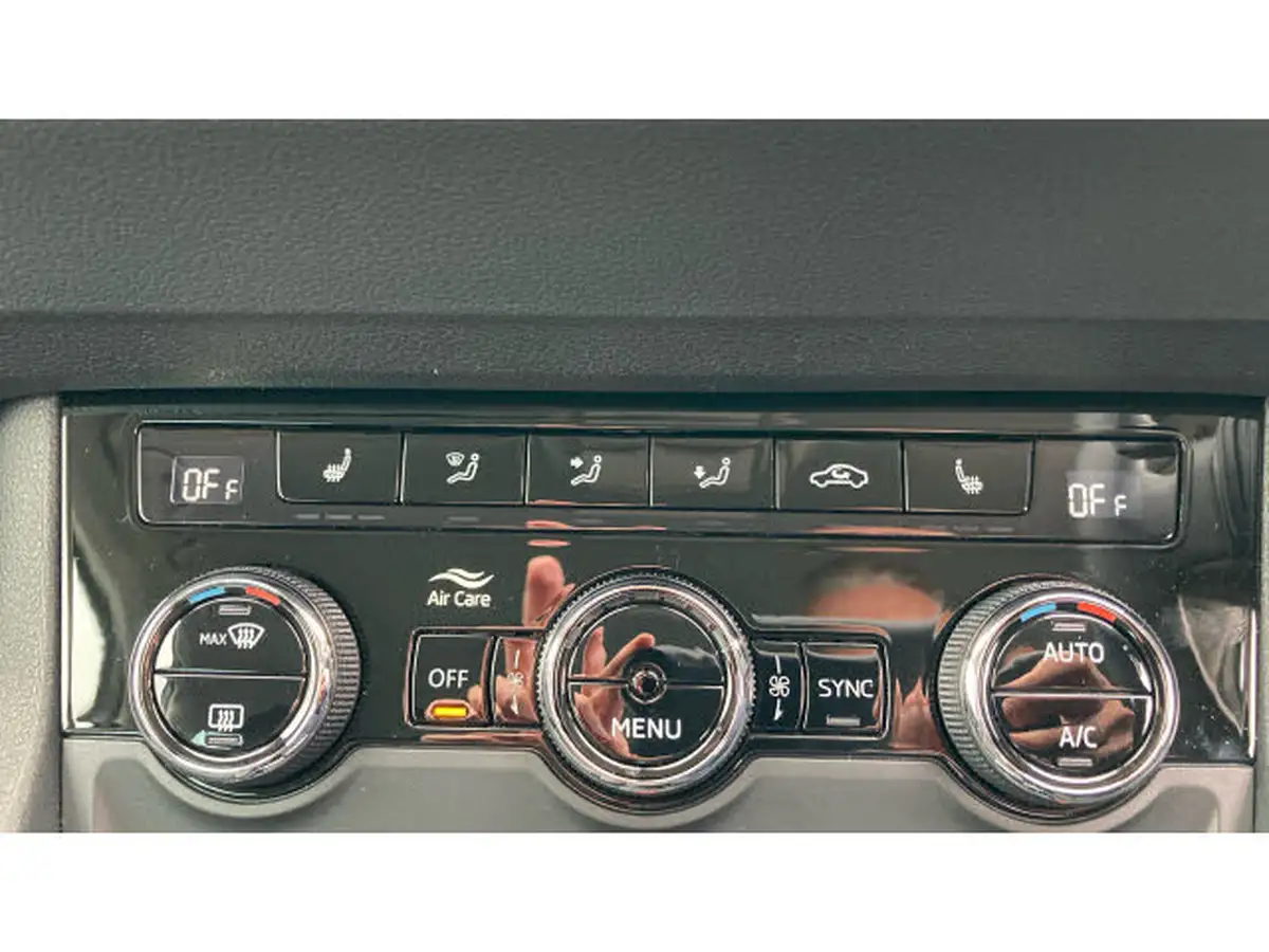 2024-skoda-karoq-15-tsi-se-l-dsg-big-12