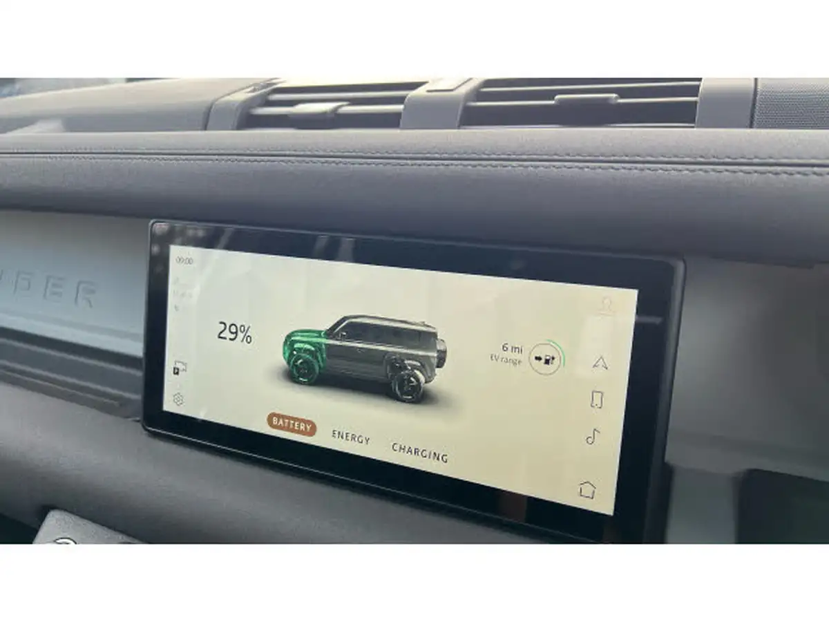 2022-land-rover-110-defender-20-p400e-xs-edition-big-44