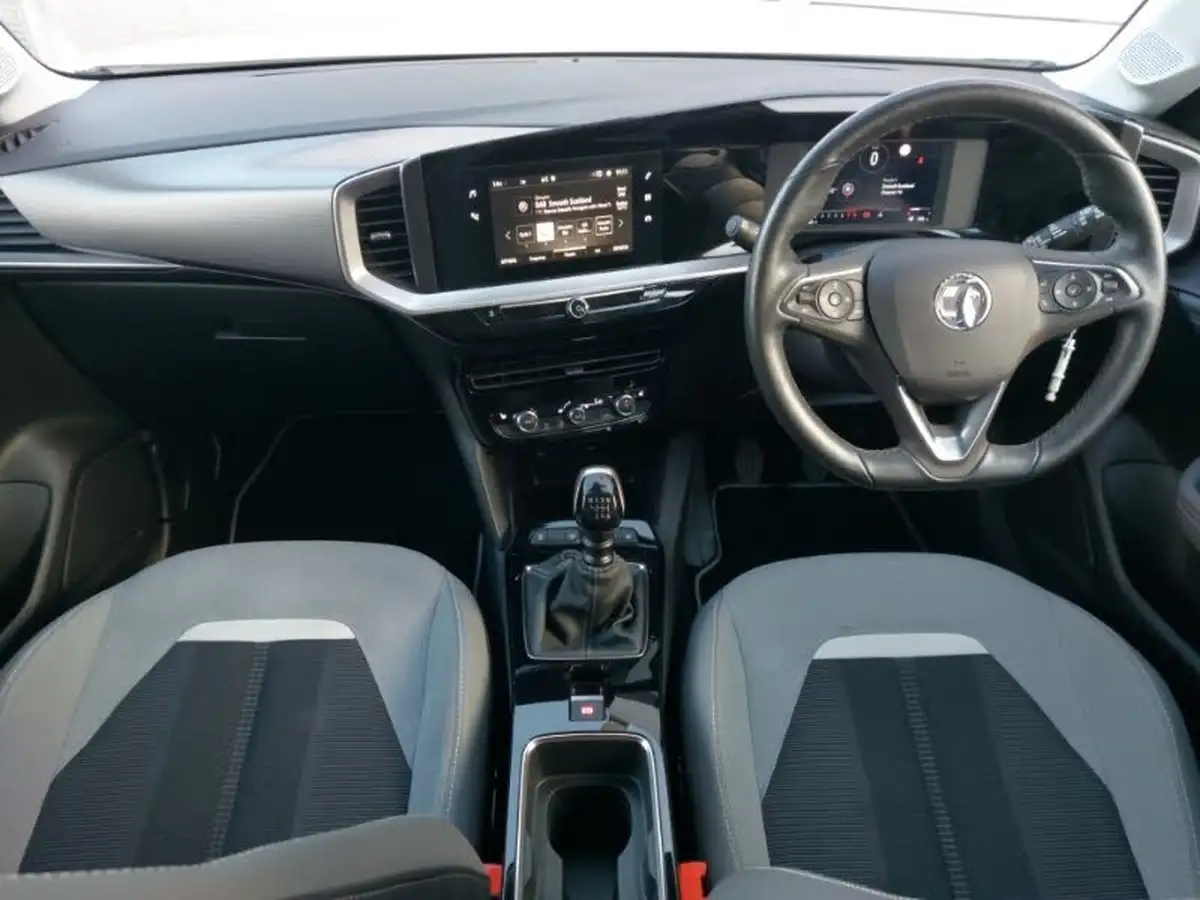 2021-vauxhall-mokka-12-elite-edition-130ps-big-2