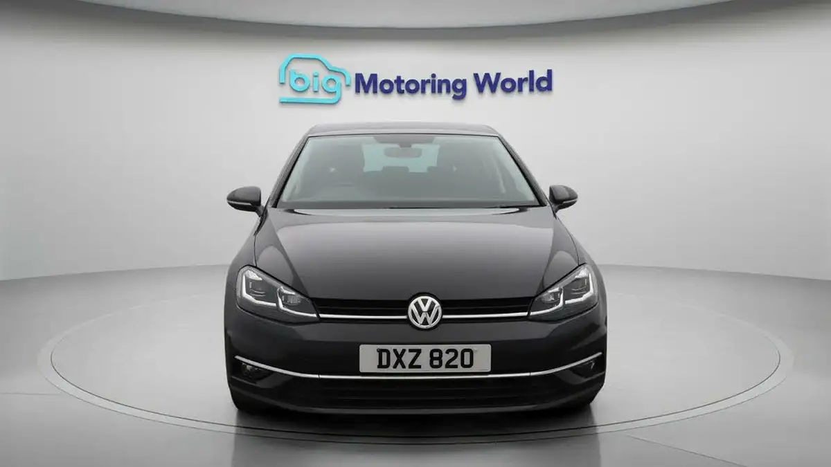 2019-volkswagen-golf-15-tsi-match-edition-150ps-hatchback-dsg-big-2