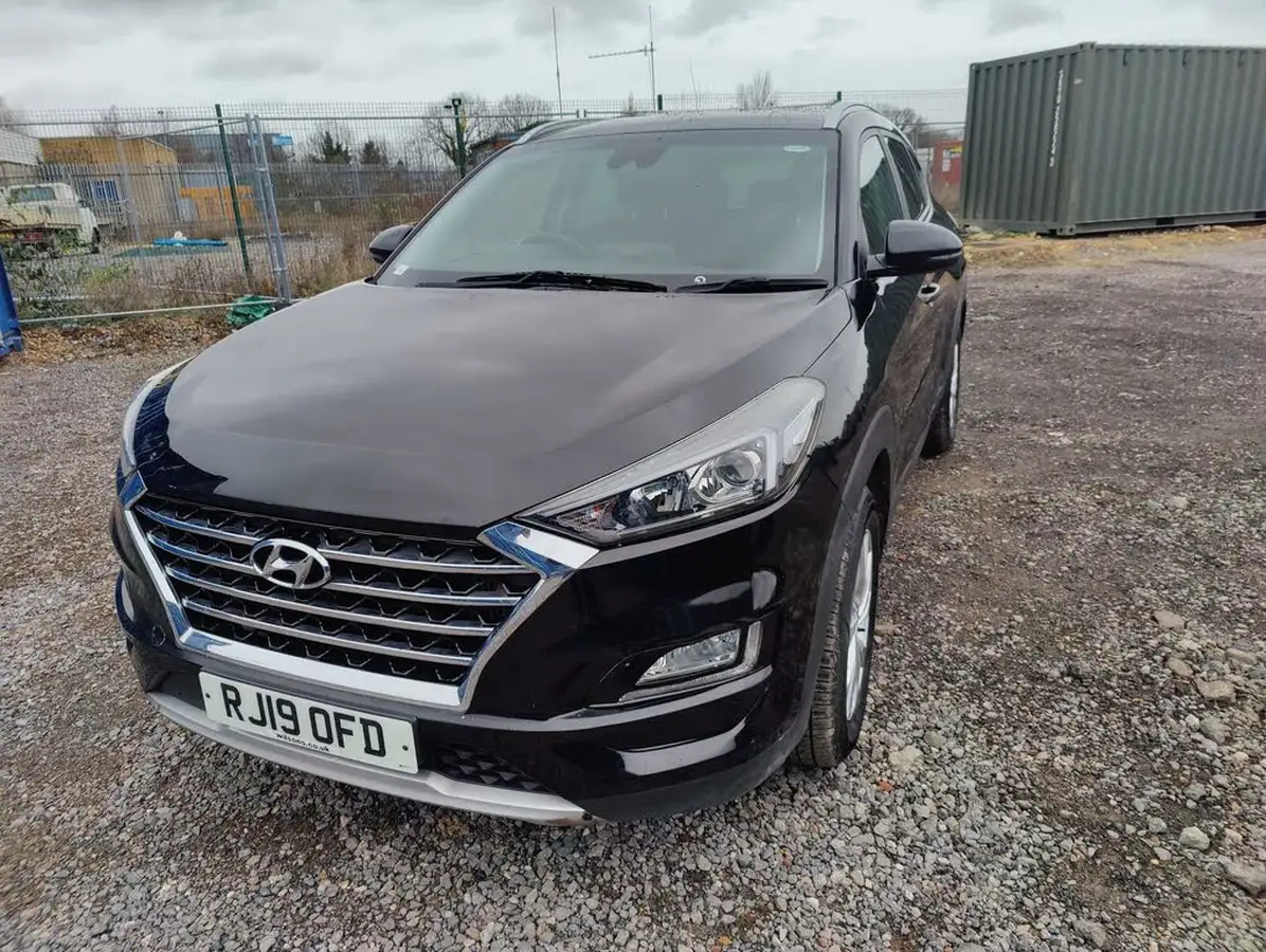 2019-hyundai-tucson-16-t-gdi-se-nav-dct-big-13