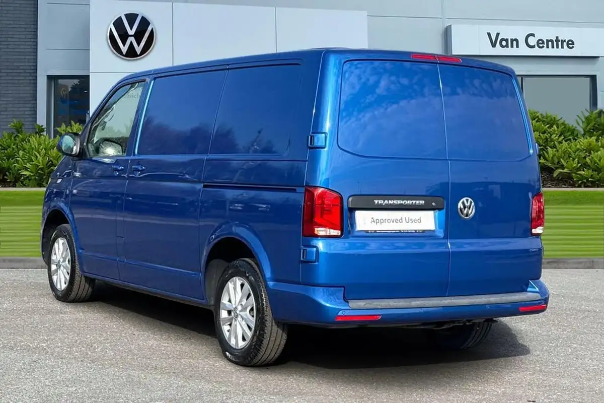 2024-volkswagen-transporter-big-1