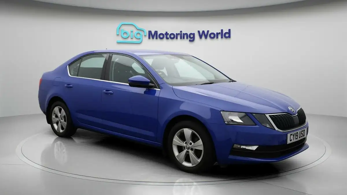 2019-skoda-octavia-10-tsi-se-technology-hatchback-big-1
