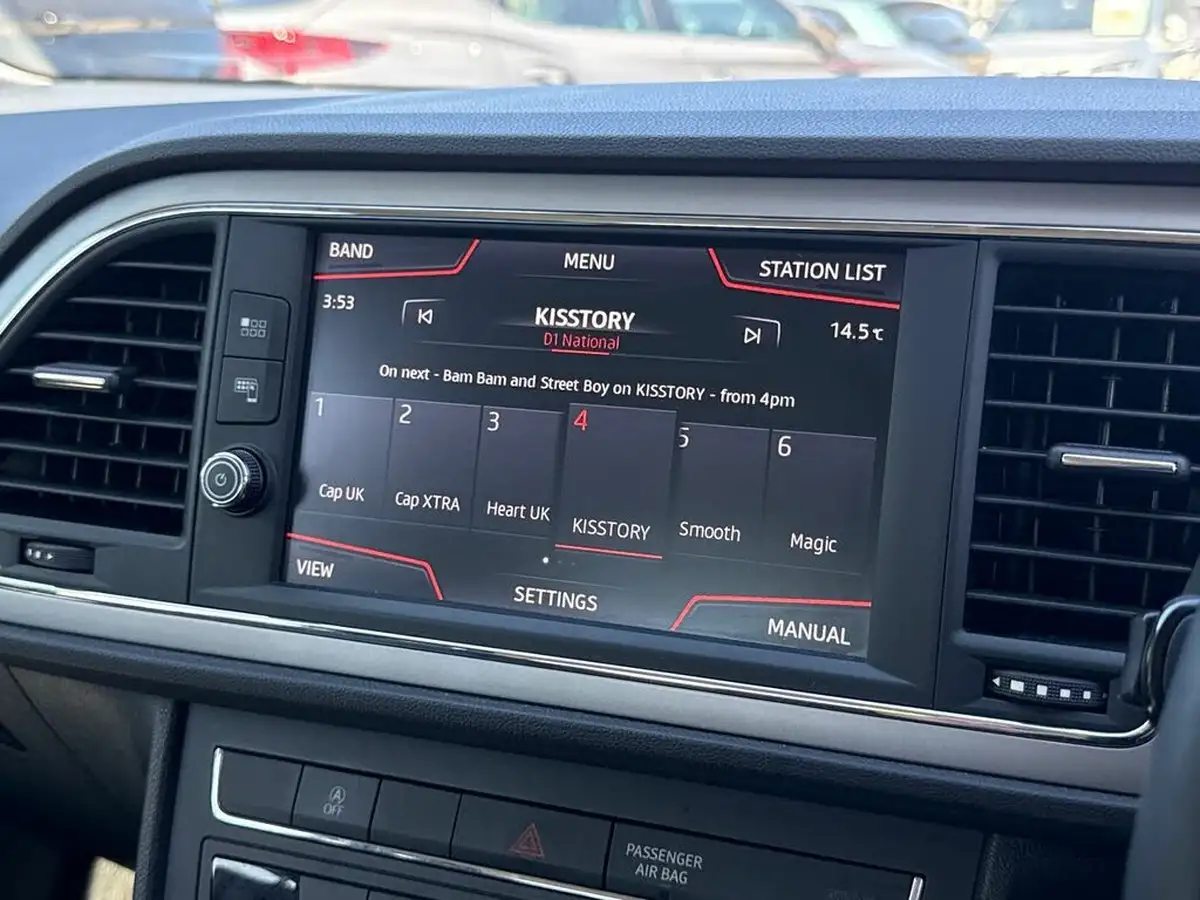2019-seat-leon-15-tsi-evo-se-hatchback-big-10