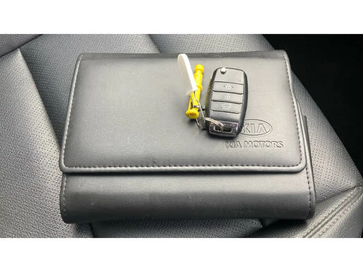 2019-kia-rio-10-t-gdi-3-big-18