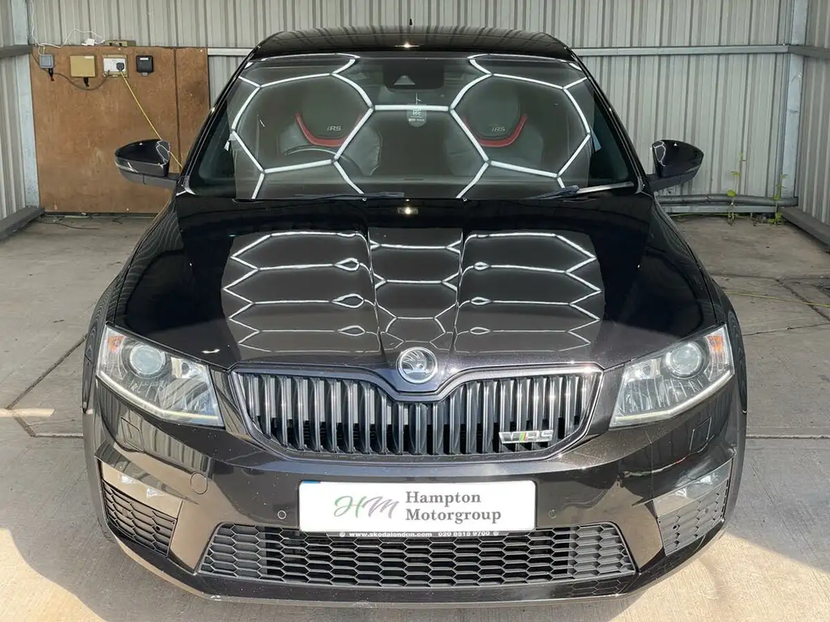2016-skoda-octavia-20-tsi-vrs-230-hatchback-dsg-big-1