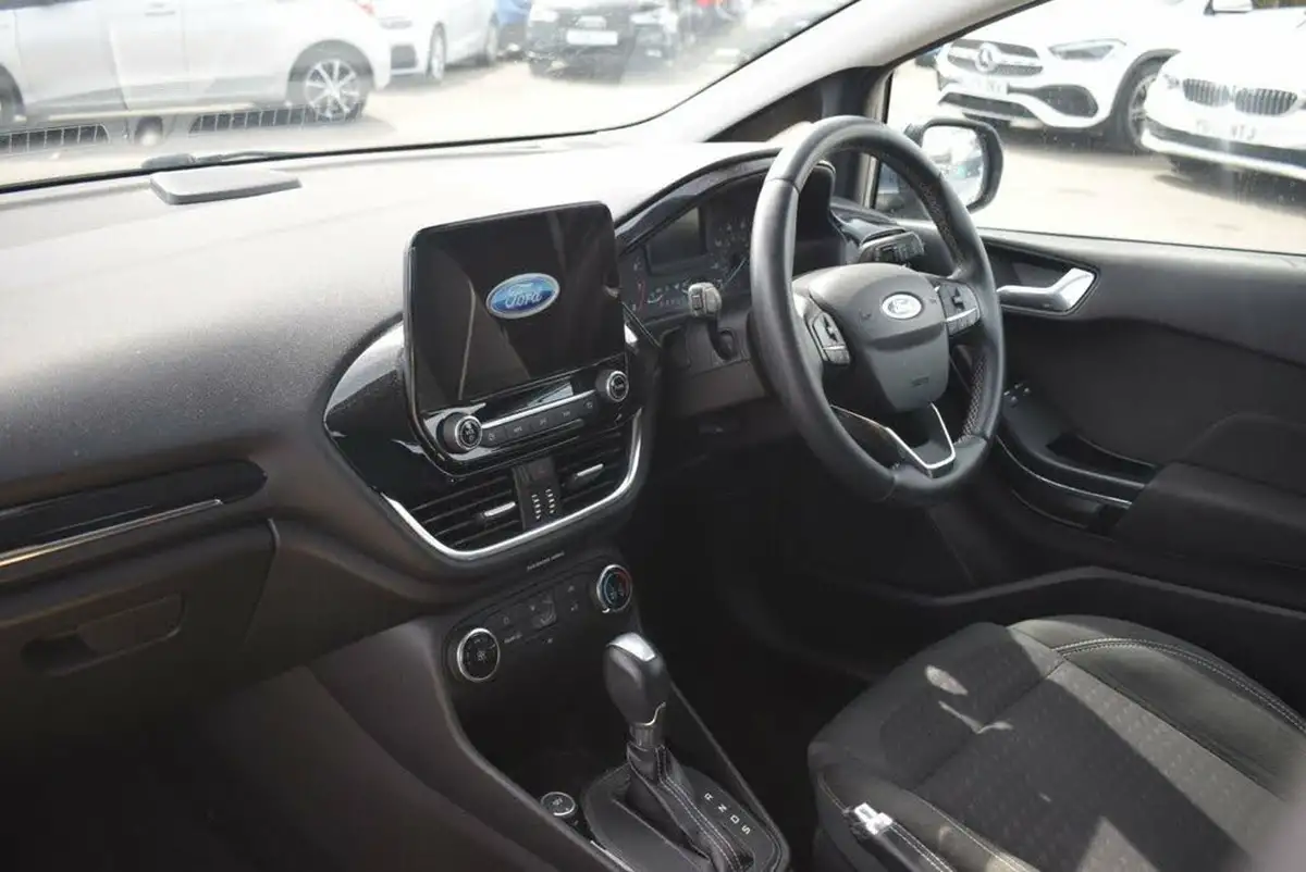 2018-ford-fiesta-10t-zetec-5d-auto-big-7
