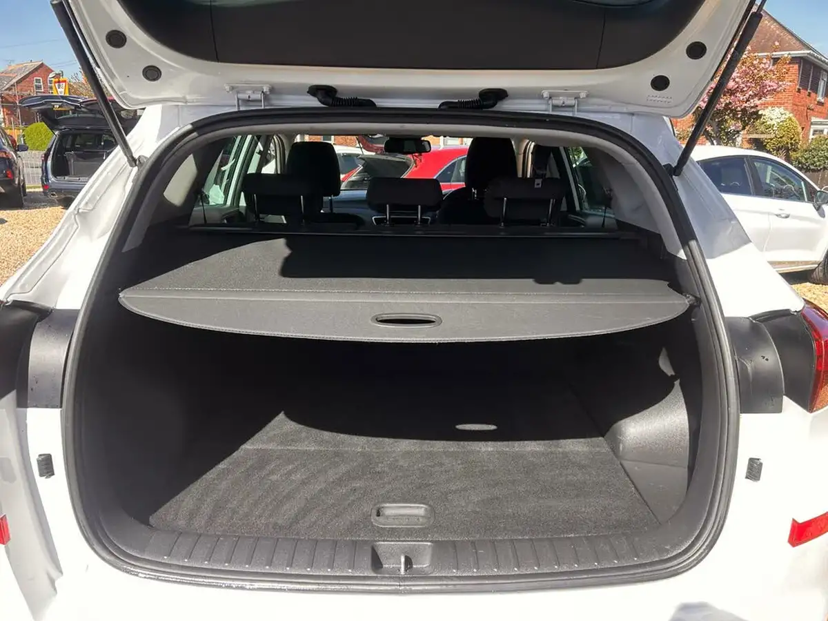 2018-hyundai-tucson-16-gdi-se-nav-big-22