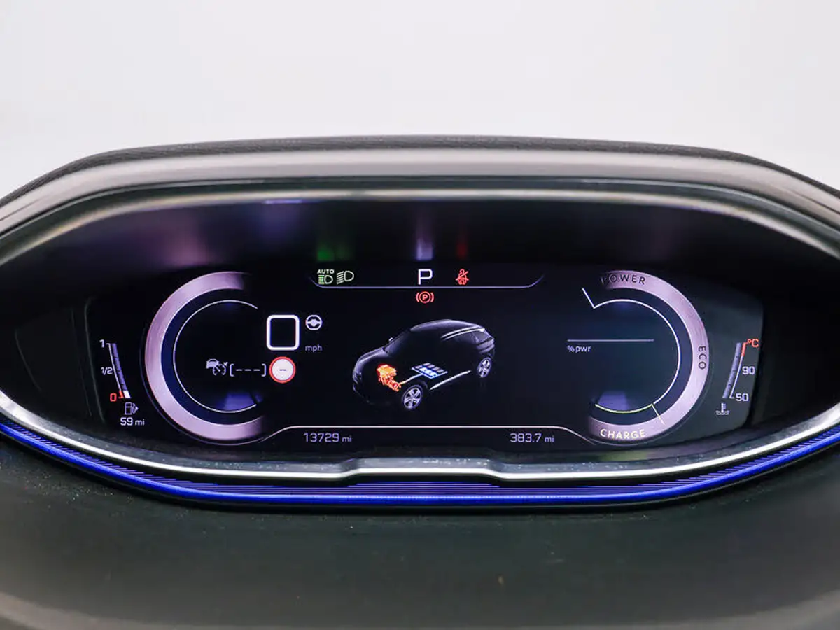 2024-peugeot-3008-suv-12-puretech-gt-136ps-hybrid-e-dsc6-big-16