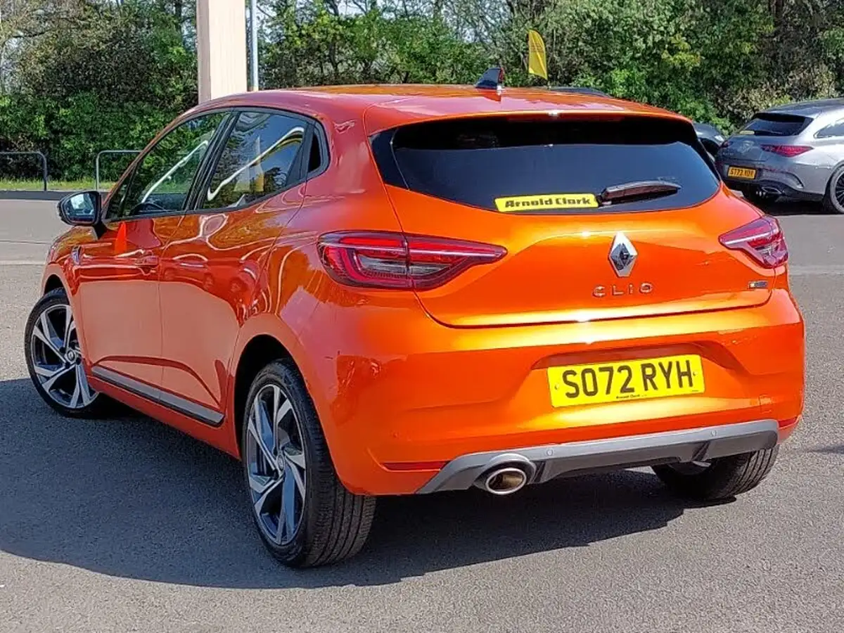 2022-renault-clio-10-tce-rs-line-big-1