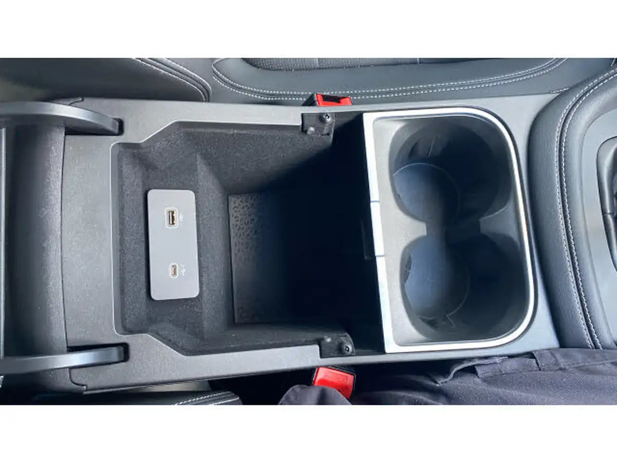 2022-jaguar-e-pace-20-d165-r-dynamic-se-big-44