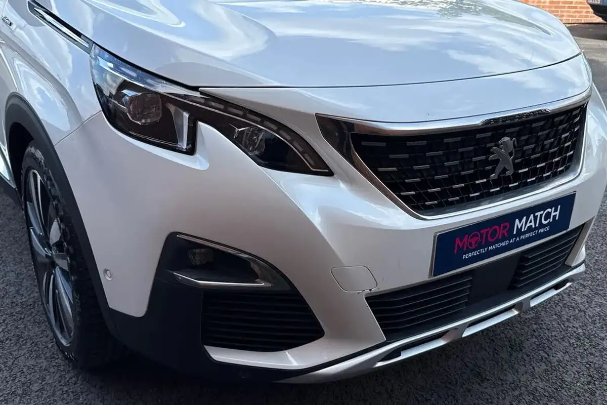 2019-peugeot-3008-suv-12-puretech-gt-line-premium-big-15