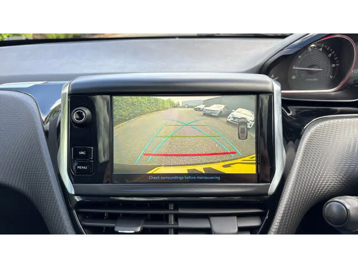 2019-peugeot-2008-suv-12-puretech-gt-line-130bhp-big-44