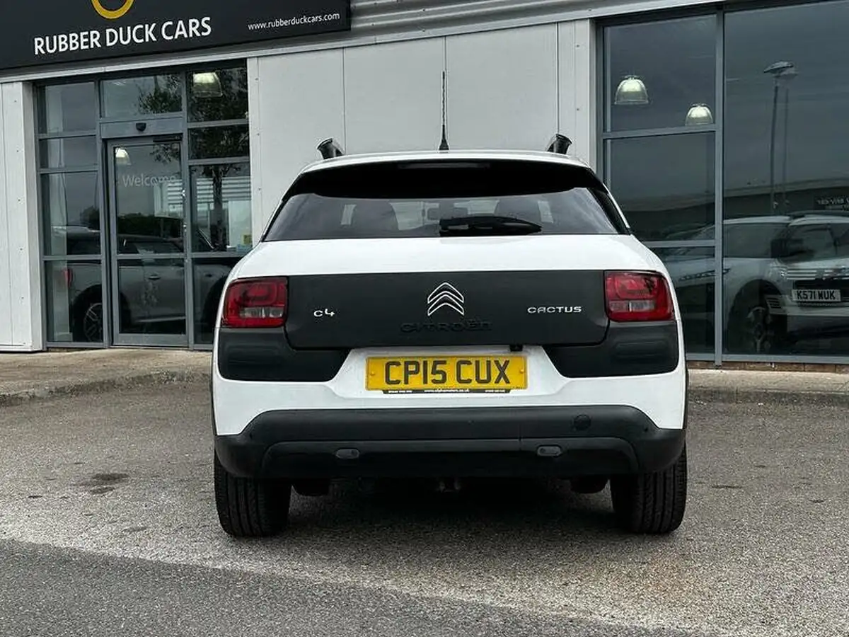 2015-citroen-c4-cactus-16bluehdi-flair-big-5