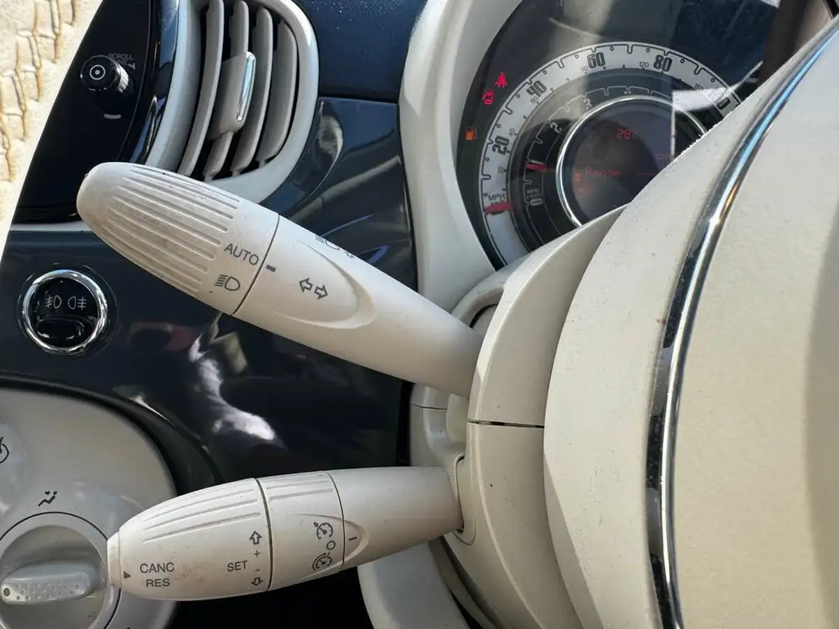 2021-fiat-500-10-dolcevita-big-22